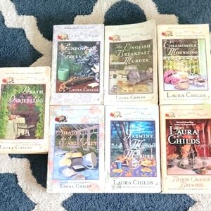 Laura Childs Mystery Book Collection